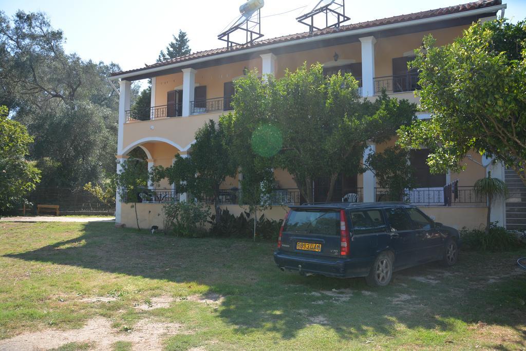 Appartement Elena - Kostas à Sidárion Extérieur photo