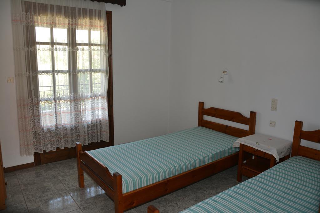 Appartement Elena - Kostas à Sidárion Chambre photo